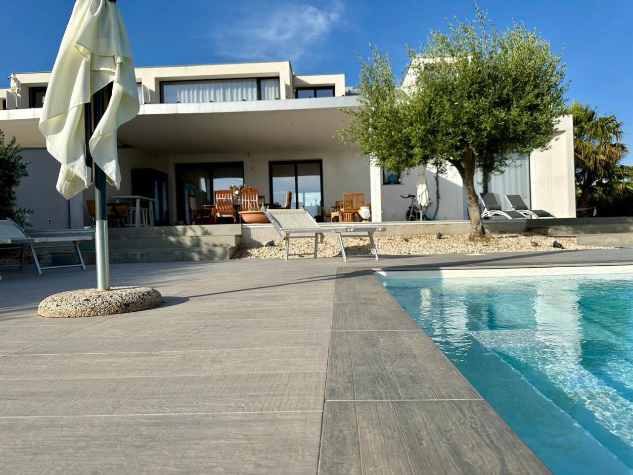 La Valle Dei Templi Suite Αγκριτζέντο Εξωτερικό φωτογραφία